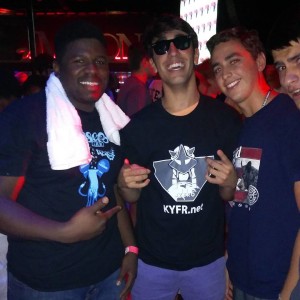 11809657_1200894903269491_1507649369_n